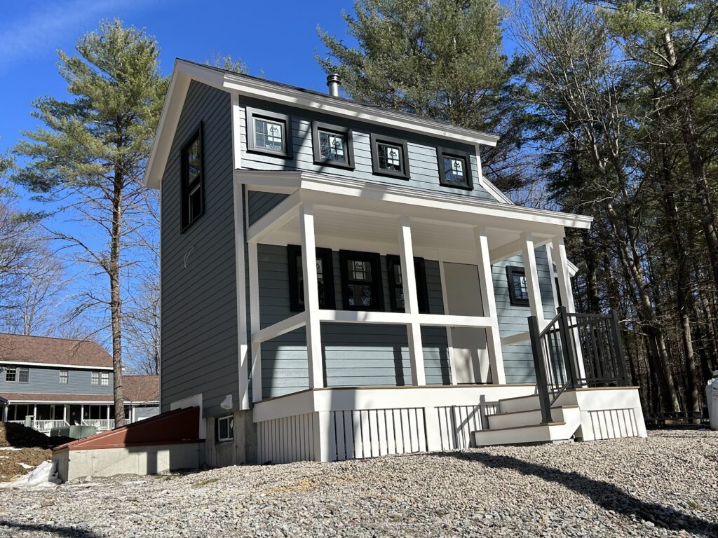 new construction tiny home built in northern New Hampshire